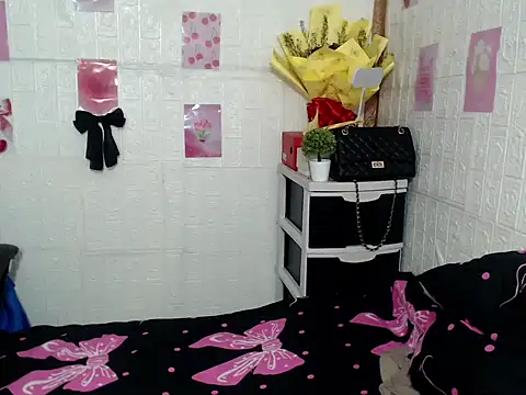 Snapshot of Shamcysupsup chatting on 11.03.25 Shamcysupsup online show from 11.03.25