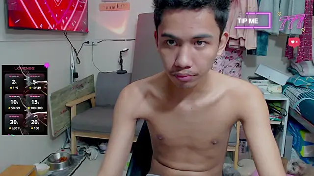 Snapshot of Demure_Asian143 chatting on 08.08.26 Demure Asian143 online show from 08.08.26