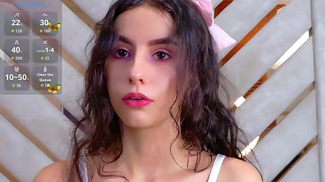 Sarah-Grace online show from 09.30.25