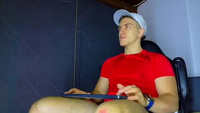 Snapshot of ALANNFERRER chatting on 02.06.26 ALANNFERRER online show from 02.06.26