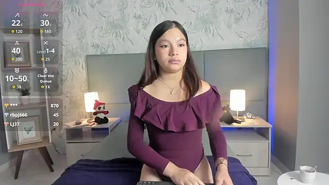 Laurent Scott  online show from 11.04.25