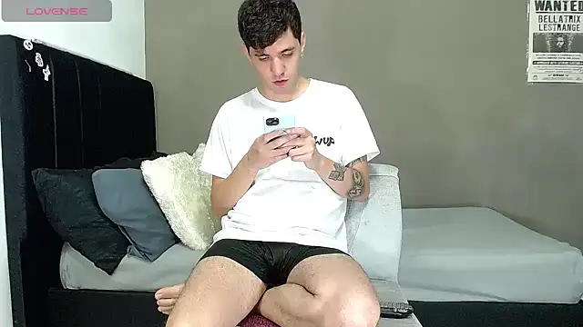 Matteo12  online show from 03.24.26