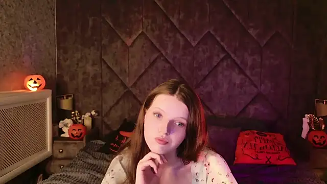 Gaby Essen online show from 10.19.25