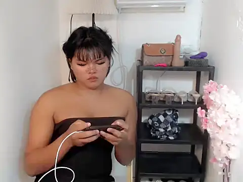 FROXXX21 online show from 06.05.26