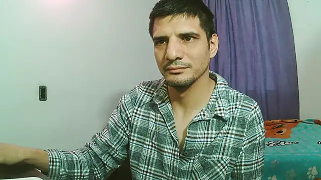 Snapshot of Braulio_master chatting on 10.01.25 Braulio master online show from 10.01.25