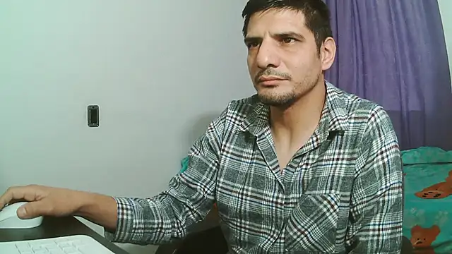 Snapshot of Braulio_master chatting on 10.02.25 Braulio master online show from 10.02.25