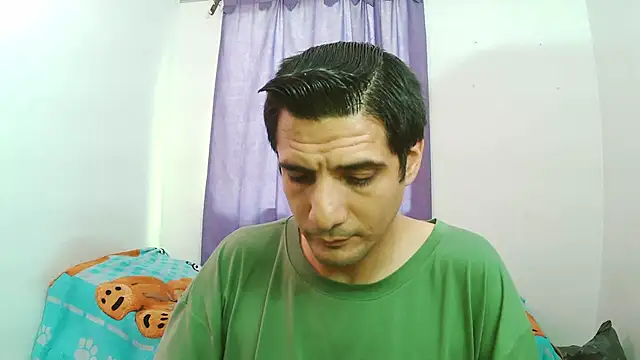 Snapshot of Braulio_master chatting on 10.27.25 Braulio master online show from 10.27.25