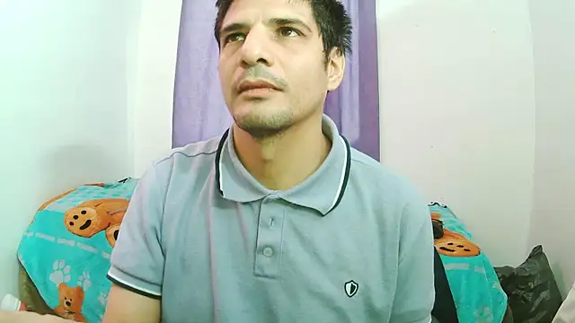 Snapshot of Braulio_master chatting on 10.29.25 Braulio master online show from 10.29.25