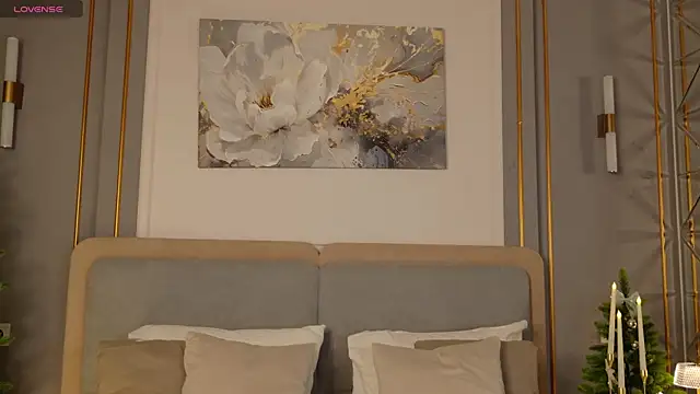 LanaElise online show from 12.05.25