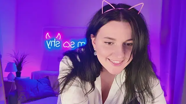 Snapshot of love_me__tonight_ chatting on 10.06.25 love me tonight online show from 10.06.25