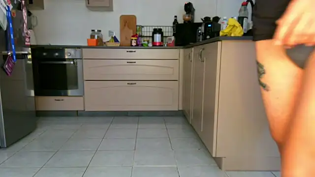 BRIANSILK77 online show from 10.21.25