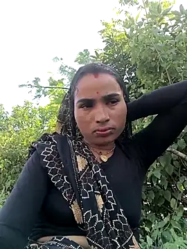 Hot raaani online show from 09.24.25