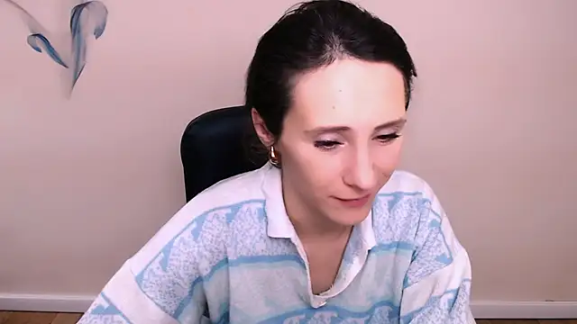 Snapshot of AlissaJersi chatting on 10.30.25 AlissaJersi online show from 10.30.25