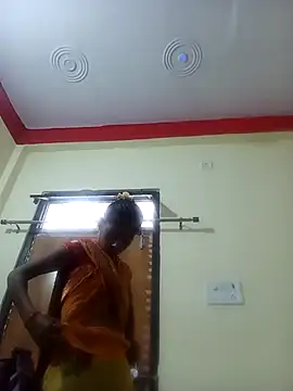 Saniye-143 online show from 09.30.25