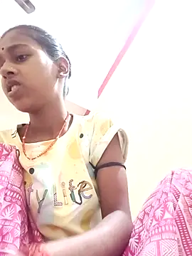 Saniye-143 online show from 10.15.25