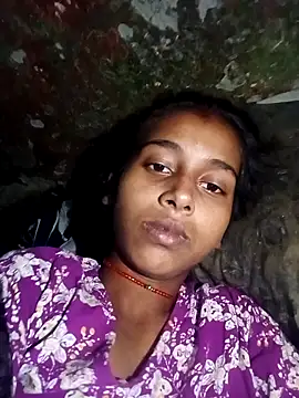 Saniye-143 online show from 10.31.25