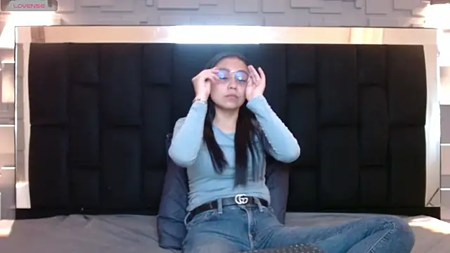 katalina07 1 online show from 10.15.25