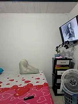 Snapshot of daliataleboficiall chatting on 10.08.25 daliataleboficiall online show from 10.08.25