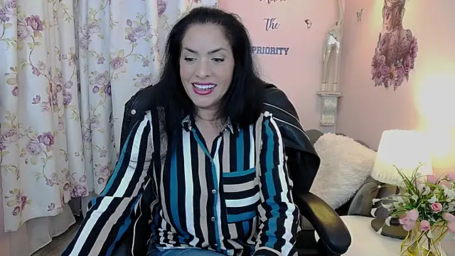 MyLovOne online show from 11.02.25