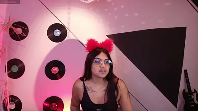 Lilith and Khloe online show from 09.24.25