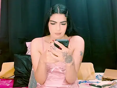  crystal23  online show from 09.14.25