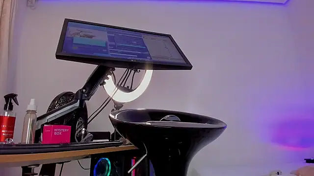 eva rain  online show from 01.08.26