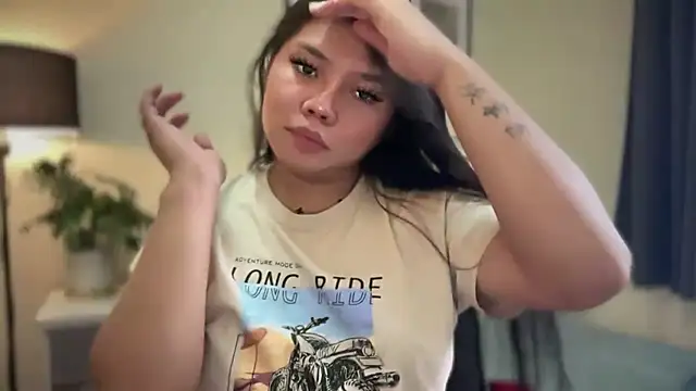 Snapshot of _seductive_jane chatting on 12.01.25 seductive jane online show from 12.01.25