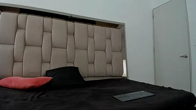 Enzo issis online show from 09.26.25