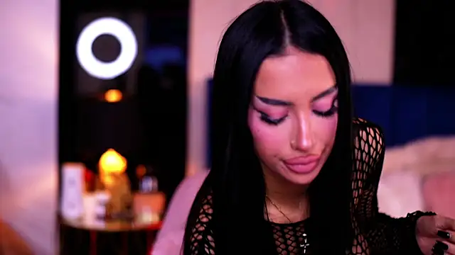 KimNatty online show from 10.22.25