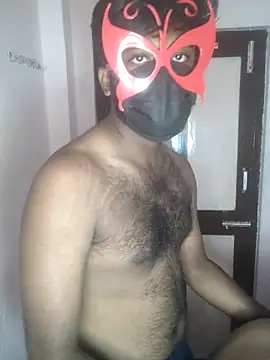 00USER online show from 12.20.25