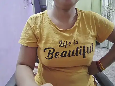 Naina 007 online show from 09.23.25