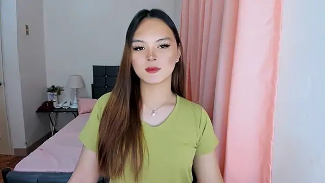 Snapshot of ameliamaureen chatting on 09.12.25 ameliamaureen online show from 09.12.25