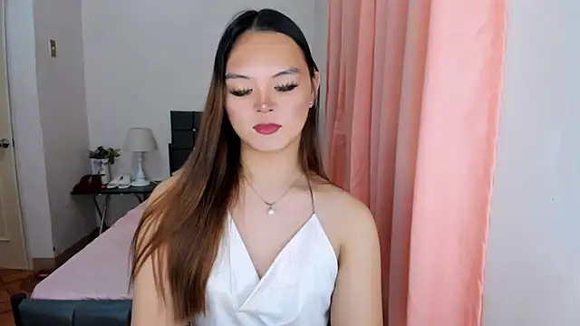 Snapshot of ameliamaureen chatting on 09.13.25 ameliamaureen online show from 09.13.25