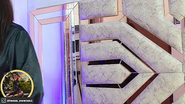 Tessa Owenss online show from 03.05.26