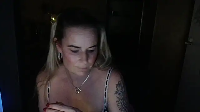 Mrs-Aurora online show from 03.25.26