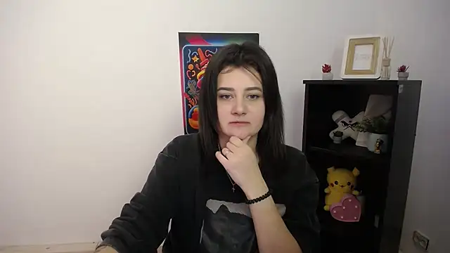 Snapshot of Katrin_kiss_ chatting on 10.17.25 Katrin kiss online show from 10.17.25