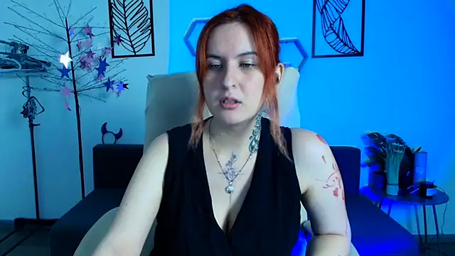 RubyHolmess online show from 09.13.25