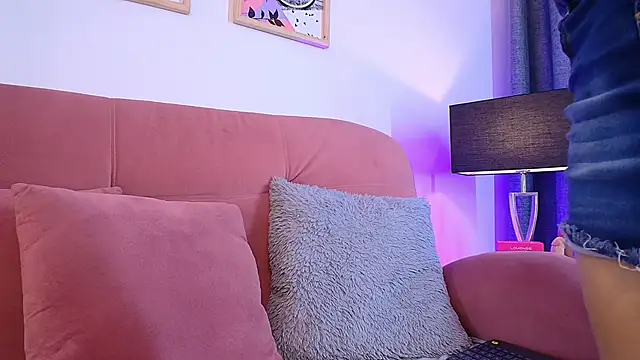 Karina2Smith online show from 01.05.26