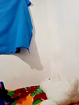 Snapshot of yaneth_ chatting on 09.25.25 yaneth online show from 09.25.25