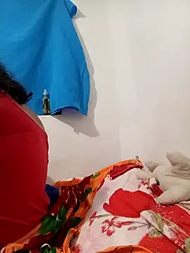 Snapshot of yaneth_ chatting on 10.05.25 yaneth online show from 10.05.25