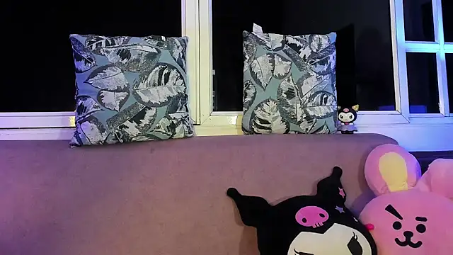 Snapshot of harimoon1 chatting on 10.23.25 harimoon1 online show from 10.23.25