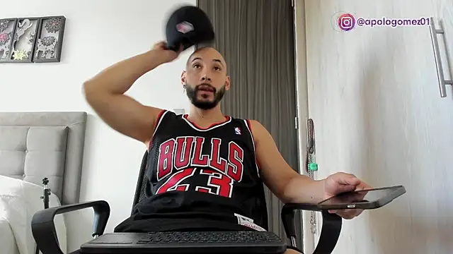 Apolo0608 online show from 10.25.25