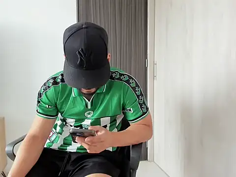 Apolo0608 online show from 10.27.25