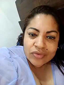 Snapshot of Karla_hilton1 chatting on 10.10.25 Karla hilton1 online show from 10.10.25