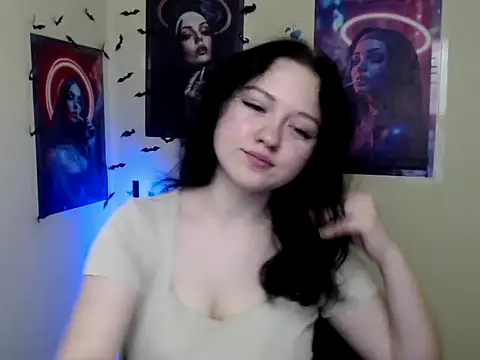 LadyAlice  online show from 11.26.25