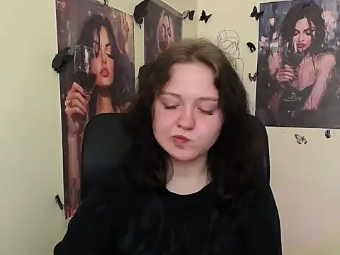 LadyAlice  online show from 04.20.26