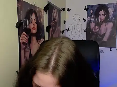 LadyAlice  online show from 04.21.26