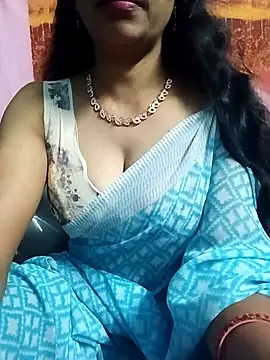 Snapshot of hotsana79 chatting on 09.28.25 hotsana79 online show from 09.28.25