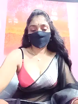 Snapshot of hotsana79 chatting on 09.29.25 hotsana79 online show from 09.29.25