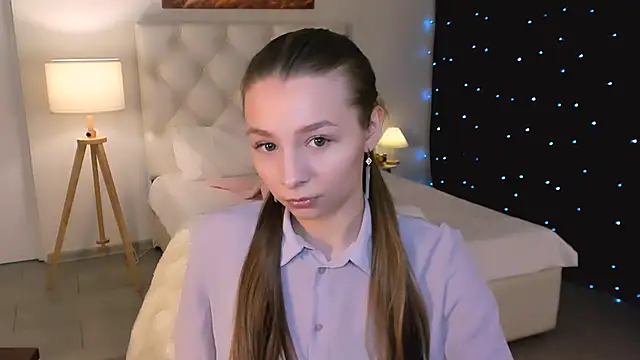 JulieDaniel online show from 02.11.26